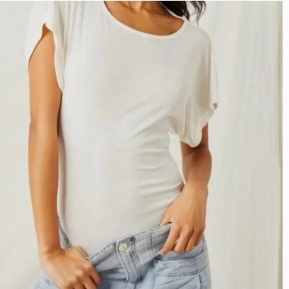 NEW Intimately Free People Martini with a Twist White Short Sleeve Bodysuit - Picture 2 of 8